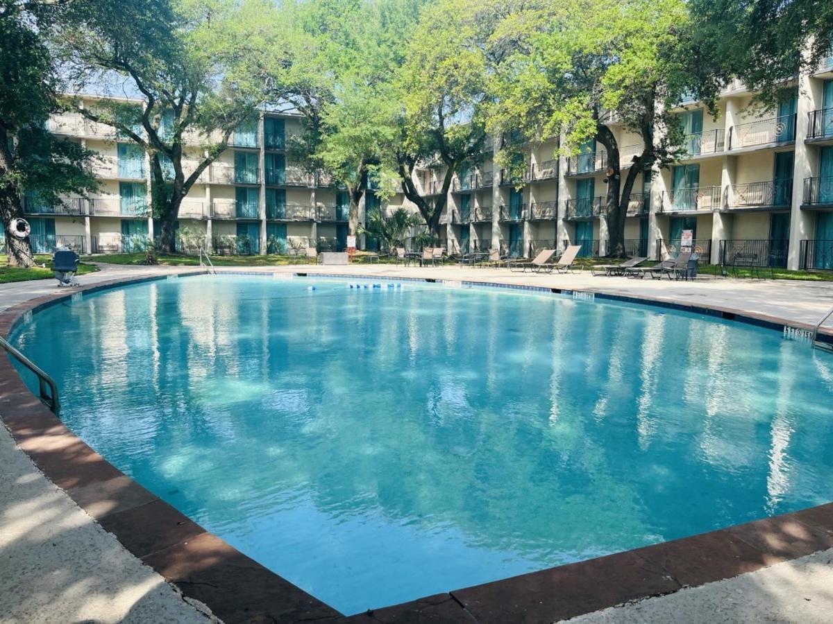 Wingate Houston Near Nrg Park/Medical Center Hotel Exterior foto